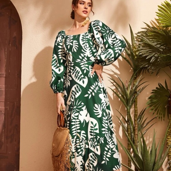 SHEIN Dresses & Skirts - Brandnew SHEIN Green and White Midi Dress Small